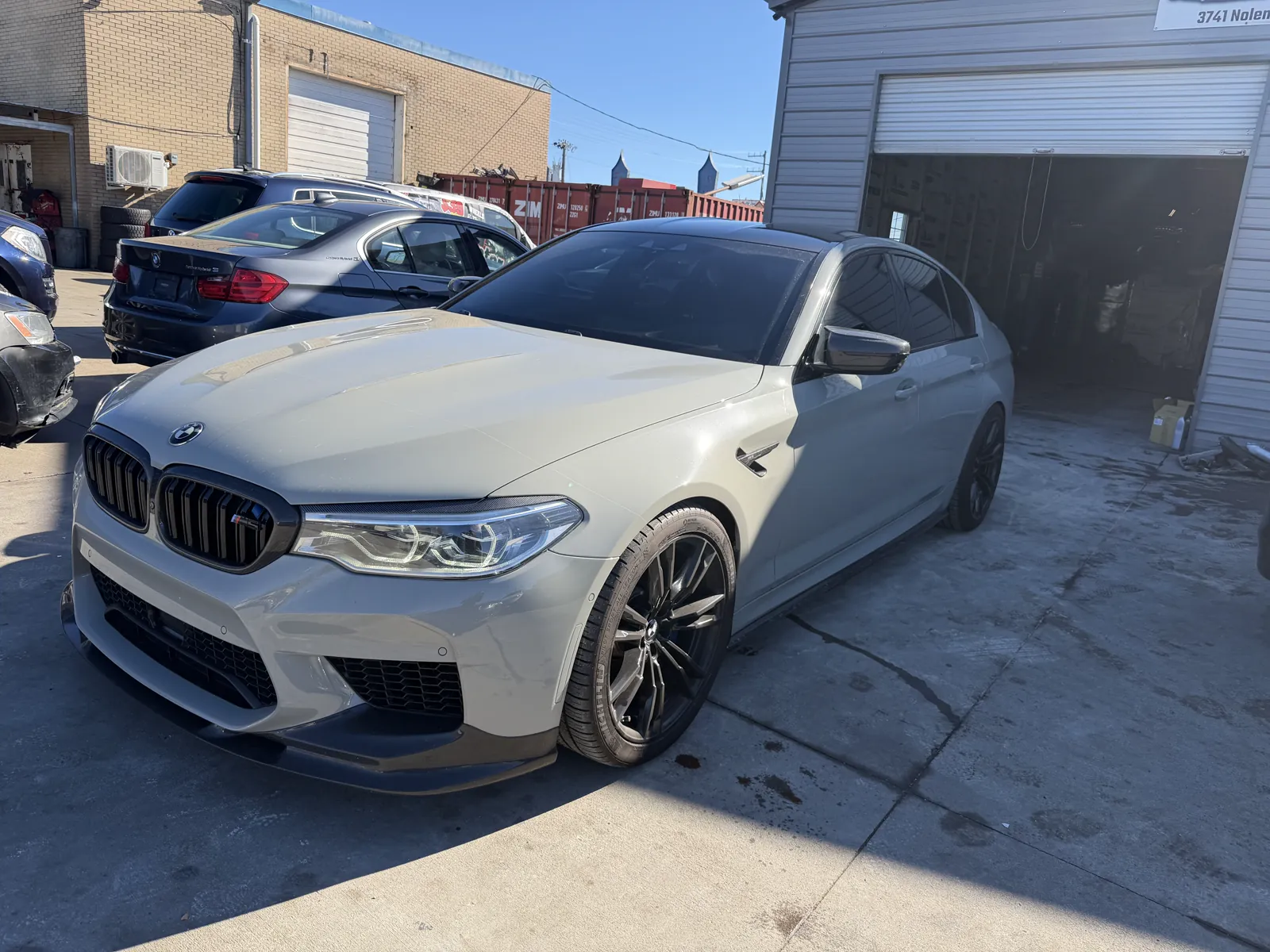 Customer car at Mentor Auto Service in Nashville.